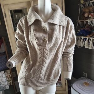 Old Navy Cream Cable Knit Sweater